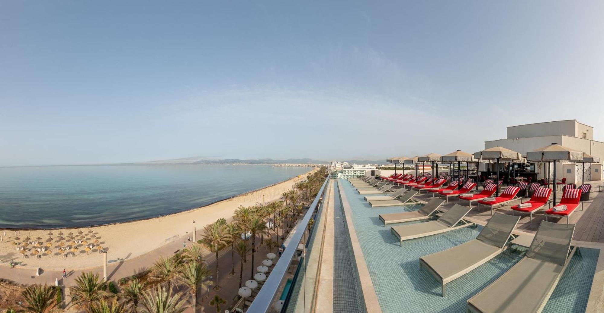 Pure Salt Garonda - Adults Only Hotel Playa de Palma  Exterior foto The rooftop pool at the Sheraton Jumeirah